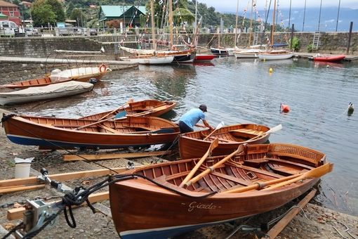 Il porto antico di Laveno Mombello (foto Maccione)