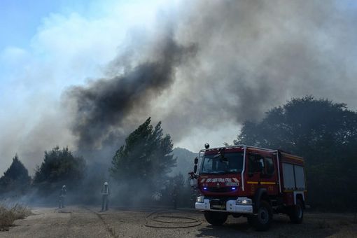 Dodici morti a causa di un incendio in Andalusia: alcune vittime trovate nelle auto