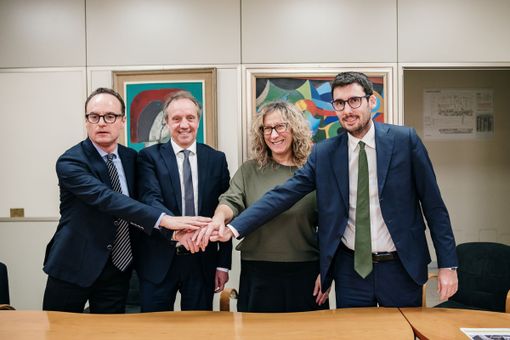 Gruppo CAP acquisisce il 20% di Aemme Linea Ambiente: un passo verso la gestione integrata e sostenibile dei rifiuti Gruppo CAP acquisisce il 20% di Aemme Linea Ambiente: un passo verso la gestione integrata e sostenibile dei rifiuti