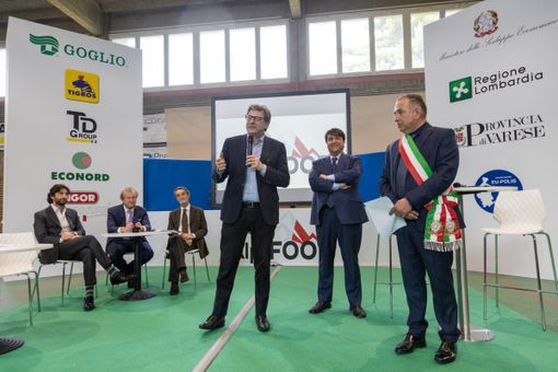 Alpi Food ha radunato questa mattina imprenditori e istituzioni a Daverio per fare squadra in vista delle Olimpiadi 2026 (servizio fotografico a cura di Enrico Scaringi)
