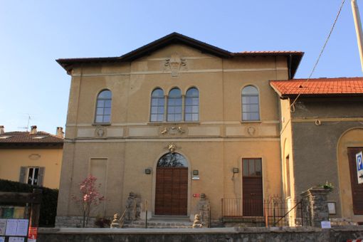 Anche la cultura riparte e il Comune di Cocquio offre gratis l'utilizzo del teatro Soms di Caldana Anche la cultura riparte e il Comune di Cocquio offre gratis l'utilizzo del teatro Soms di Caldana