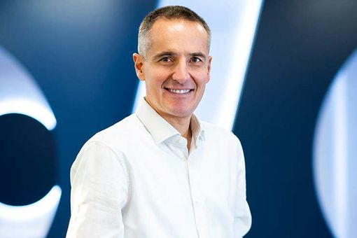 Eolo chiude l'anno fiscale con una crescita a doppia cifra