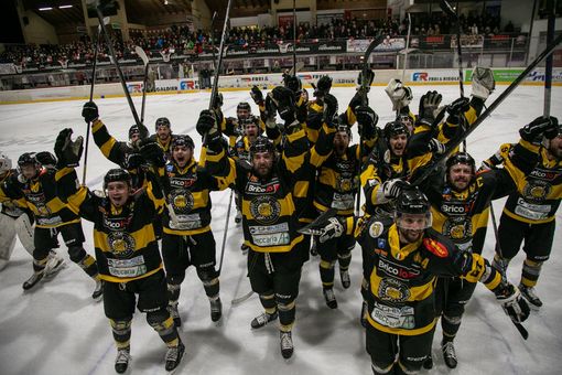 Tra Mastini e pubblico esistono un idem sentire e un legame indissolubili: domani tutta Varese va a caccia di un'impresa storica (Photosport & More) Tra Mastini e pubblico esistono un idem sentire e un legame indissolubili: domani tutta Varese va a caccia di un'impresa storica (Photosport & More)