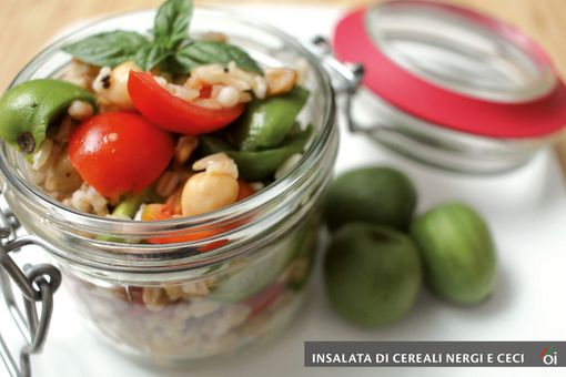 MercoledìVeg di Ortofruit: oggi prepariamo l’Insalata di Cereali, Nergi e Ceci MercoledìVeg di Ortofruit: oggi prepariamo l’Insalata di Cereali, Nergi e Ceci