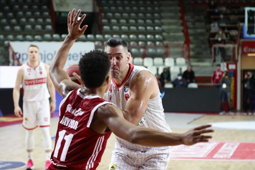 La Openjobmetis sbatte su Reggio Emilia e ora la classifica preoccupa (foto Alberto Ossola/Pallacanestro Varese) La Openjobmetis sbatte su Reggio Emilia e ora la classifica preoccupa (foto Alberto Ossola/Pallacanestro Varese)