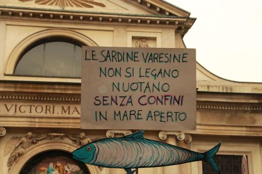 Il Comune di Marchirolo con le Sardine contro odio, razzismo e xenofobia Il Comune di Marchirolo con le Sardine contro odio, razzismo e xenofobia