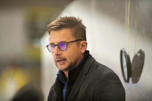 «È arrivato il momento di separare i bambini dagli uomini...» «È arrivato il momento di separare i bambini dagli uomini...»