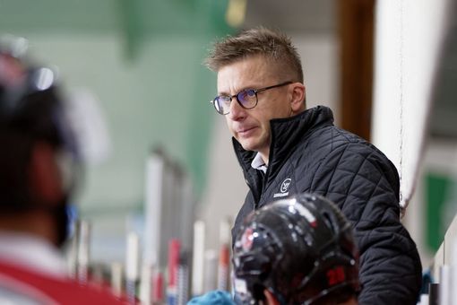 HOCKEY. I Mastini ci credono davvero: Devèze nuovo coach giallonero. In Francia è un'icona