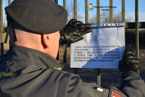 Amianto nel capannone industriale abbandonato, sigilli a un'area dismessa di Lonate Pozzolo