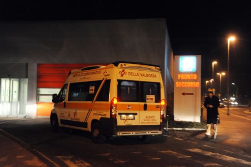 Precipita da un ponteggio in centro a Gallarate: grave un operaio Precipita da un ponteggio in centro a Gallarate: grave un operaio