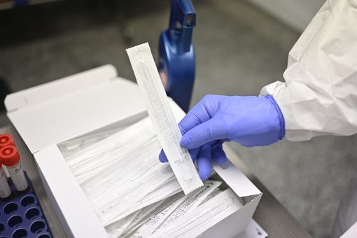 Coronavirus e scuola, Ats Insubria potenzia il servizio: tre nuove sedi e tamponi rapidi con risultati in 30 minuti