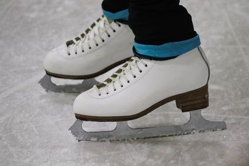 A Somma Lombardo arriva la pista di pattinaggio sul ghiaccio: il Natale 2024 si accende di nuove emozioni A Somma Lombardo arriva la pista di pattinaggio sul ghiaccio: il Natale 2024 si accende di nuove emozioni