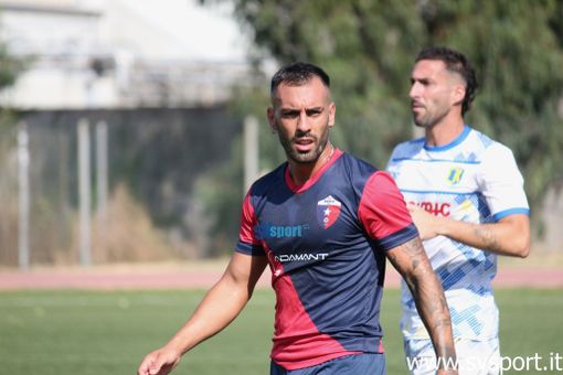 Vado, a Lavagna il sesto sigillo consecutivo. Uno scatenato Vita regala l'anticipo ai rossoblu Vado, a Lavagna il sesto sigillo consecutivo. Uno scatenato Vita regala l'anticipo ai rossoblu