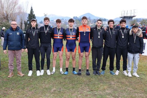 Nella foto l'equipaggio misto SC Lario/SC Pescate/SC Varese vincitore dell'otto senior maschile (ph Canottaggio.org/Stefano Meroni) Nella foto l'equipaggio misto SC Lario/SC Pescate/SC Varese vincitore dell'otto senior maschile (ph Canottaggio.org/Stefano Meroni)