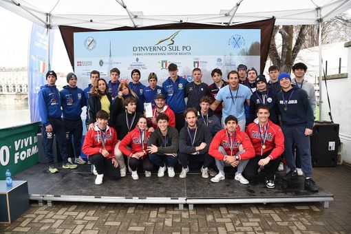 Il podio dell’otto Senior maschile (foto A. Carbonara)