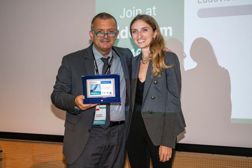 Il professor Massimo Venturini con la specializzanda Carolina Lanza, vincitrice del Premio Best Young Interventional scientific communication