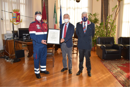 Il grazie del questore Giovanni Pepè all'Associazione nazionale polizia di Stato: «Esemplare spirito di servizio»