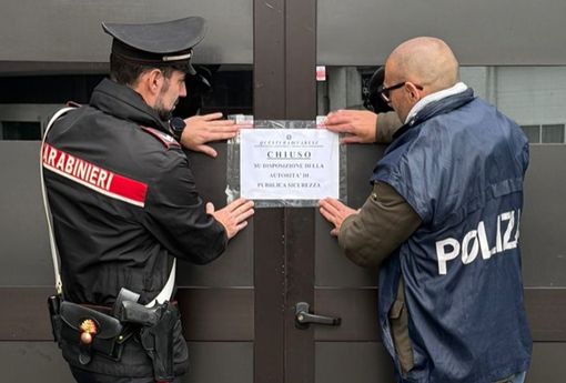 Tre ragazzi in ospedale svenuti per abuso di alcolici, la Questura chiude per 15 giorni la discoteca Tre ragazzi in ospedale svenuti per abuso di alcolici, la Questura chiude per 15 giorni la discoteca