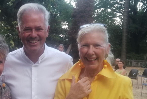 Diana Auletta con lo scrittore Gallone a Villa Montevecchio