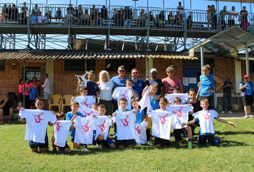 Le immagini del primo torneo di calcio giovanile di Leggiuno dedicato a Gigi Riva Le immagini del primo torneo di calcio giovanile di Leggiuno dedicato a Gigi Riva
