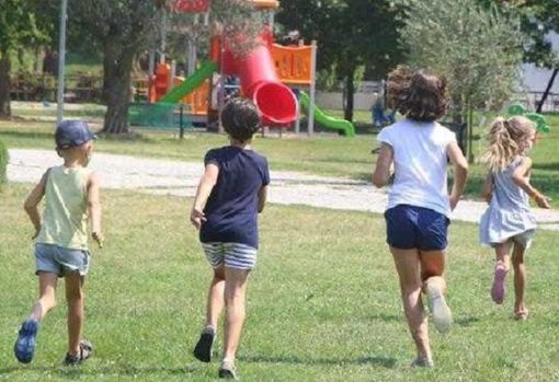 Politiche giovanili, Astuti (Pd): «La regione investa sul futuro delle nostre comunità e ripristini le risorse per oratori e centri di aggregazione» Politiche giovanili, Astuti (Pd): «La regione investa sul futuro delle nostre comunità e ripristini le risorse per oratori e centri di aggregazione»