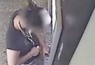 Colf infedele: "ripuliva" anche il conto delle famiglia per cui lavorava Colf infedele: "ripuliva" anche il conto delle famiglia per cui lavorava