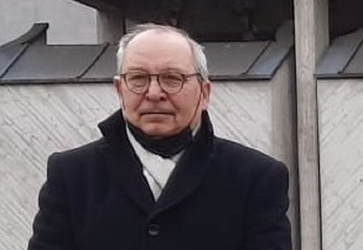 Castellanza: il medico in pensione si rivolge ai giovani colleghi: «Occupate con fiducia e coraggio i posti vacanti»