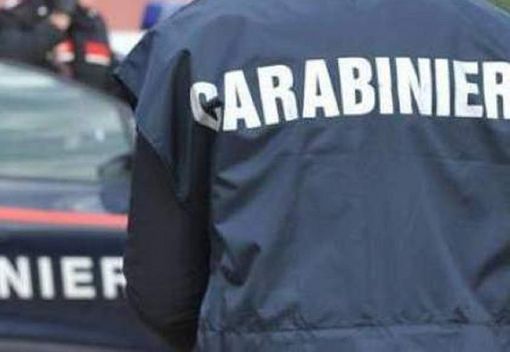 Saronno, sconosciuto tenta di toccare un dodicenne nelle parti intime: salvato dal padre Saronno, sconosciuto tenta di toccare un dodicenne nelle parti intime: salvato dal padre