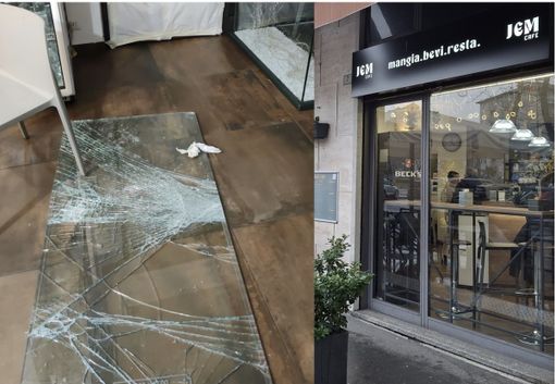 Sfonda con un calcio la porta di vetro e ruba gli incassi del Jem Cafè Sfonda con un calcio la porta di vetro e ruba gli incassi del Jem Cafè