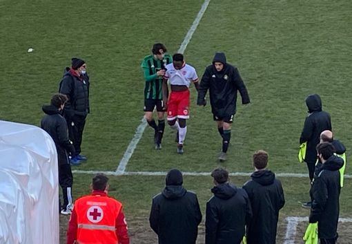 Otelè esce in lacrime dal campo di Castellanza