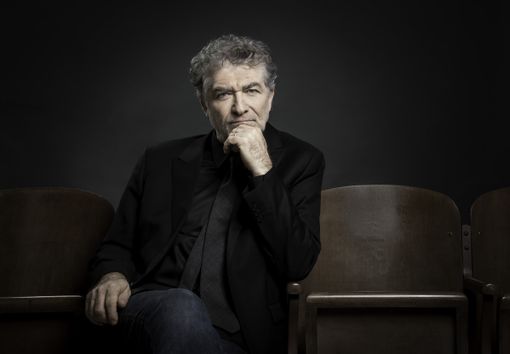 Gioele Dix al Teatro Sociale di Luino Gioele Dix al Teatro Sociale di Luino