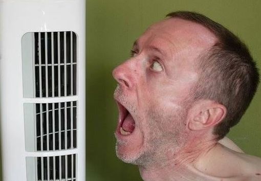 Mario Chiodetti in un autoscatto "estivo"