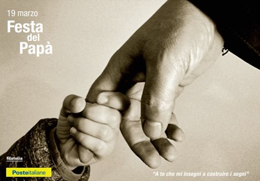 Negli uffici postali della provincia la cartolina dedicata alla festa del papà