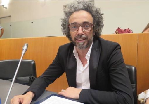 Gallarate, Longobardi: «Insieme ad Ascom per rilanciare l’economia della nostra Gallarate» Gallarate, Longobardi: «Insieme ad Ascom per rilanciare l’economia della nostra Gallarate»