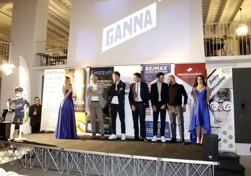 Da sinistra: Paolo Savoldelli, Giacomo Nizzolo, Silvio Martinello, Fabio Aru, Marco Tizza Da sinistra: Paolo Savoldelli, Giacomo Nizzolo, Silvio Martinello, Fabio Aru, Marco Tizza