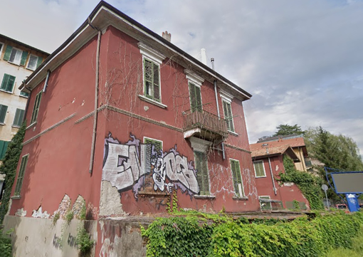Appello del Comune all'Anas: «Demolite quei ruderi all'ingresso di Varese» Appello del Comune all'Anas: «Demolite quei ruderi all'ingresso di Varese»