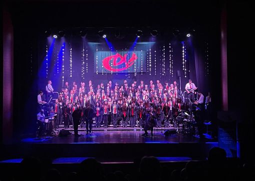 Il Coro Divertimento Vocale al Teatro Condominio Il Coro Divertimento Vocale al Teatro Condominio