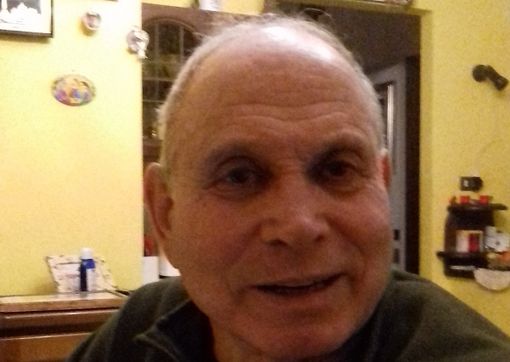 Angelo Bonelli in una foto tratta dalla pagina Facebook "Sei di Morazzone se" Angelo Bonelli in una foto tratta dalla pagina Facebook "Sei di Morazzone se"