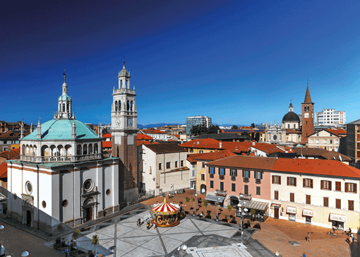 “Regolarizzavano” colf e badanti, due arresti a Busto “Regolarizzavano” colf e badanti, due arresti a Busto