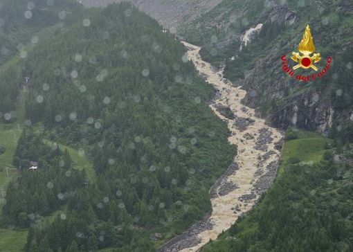 VIDEO - Macugnaga e non solo: decine e decine di persone da evacuare