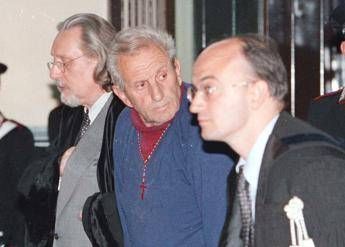 Mostro Firenze, rigettata richiesta revisione condanna all’ergastolo per Mario Vanni Mostro Firenze, rigettata richiesta revisione condanna all’ergastolo per Mario Vanni