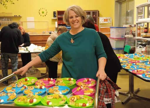 A Luino il vero spirito del Natale: una cena all'oratorio organizzata per le persone sole