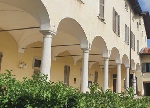 Il cortile dello storico Palazzo Marinoni a Saltrio