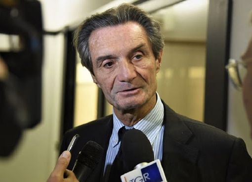 Vaccinazioni anti Covid, lunedì si inizia nelle aziende. Fontana: «Dalla Lombardia impulso decisivo»