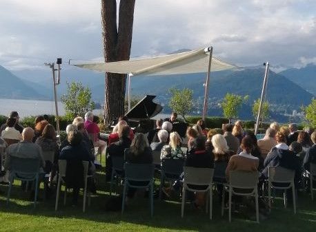 Uno dei sei concerti della rassegna Future Stars affacciato sul lago Maggiore