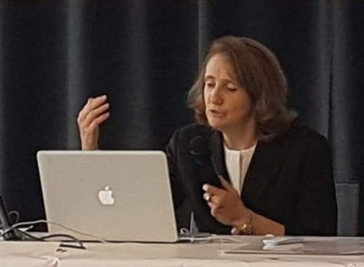 La dottoressa Paola Banfi in una foto tratta dalla pagina Facebook dell'Aism Varese La dottoressa Paola Banfi in una foto tratta dalla pagina Facebook dell'Aism Varese