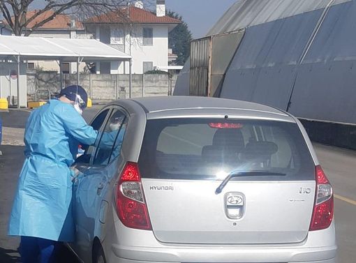 Chiude il centro tamponi di Gorla Maggiore, da giovedì tutto all’ex Caserma dell’Aeronautica militare di Gallarate