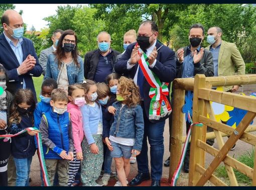 Casciago a misura di cittadino, nello stesso giorno inaugurate due nuove opere