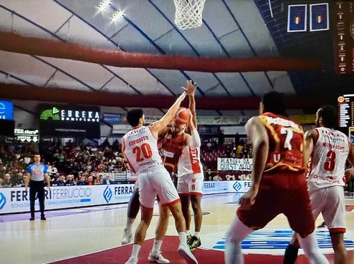 Varese esce sconfitta dal Taliercio di Venezia nel match che chiude la stagione