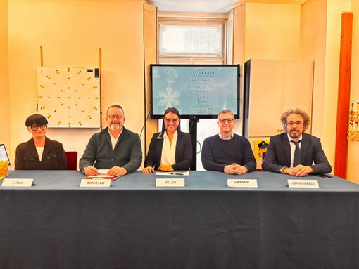 «Donare è guardare oltre se stessi»: Ottica Velati lancia la raccolta solidale per il Banco per la Famiglia «Donare è guardare oltre se stessi»: Ottica Velati lancia la raccolta solidale per il Banco per la Famiglia